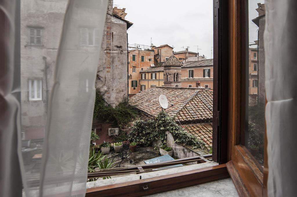 Magia In Trastevere Рим Екстер'єр фото